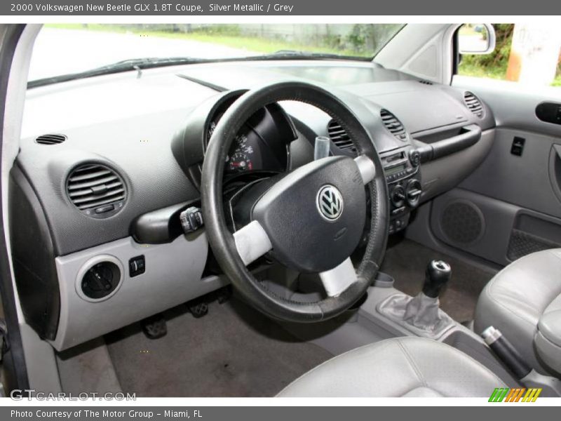 Silver Metallic / Grey 2000 Volkswagen New Beetle GLX 1.8T Coupe