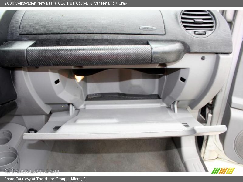Silver Metallic / Grey 2000 Volkswagen New Beetle GLX 1.8T Coupe