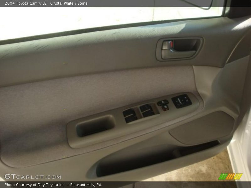 Crystal White / Stone 2004 Toyota Camry LE