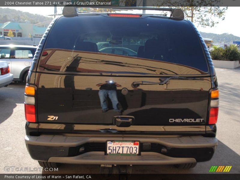 Black / Gray/Dark Charcoal 2004 Chevrolet Tahoe Z71 4x4