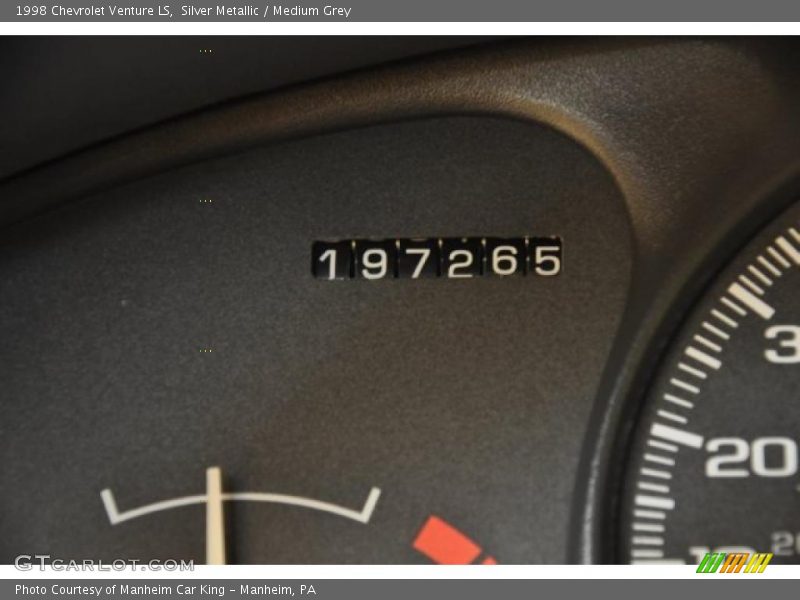 Silver Metallic / Medium Grey 1998 Chevrolet Venture LS