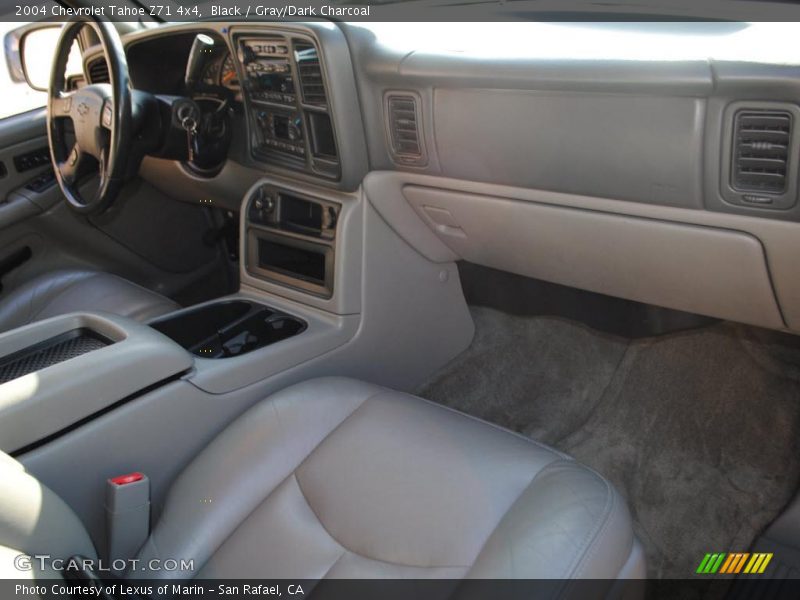 Dashboard of 2004 Tahoe Z71 4x4