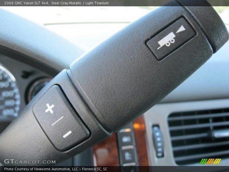 Steel Gray Metallic / Light Titanium 2009 GMC Yukon SLT 4x4