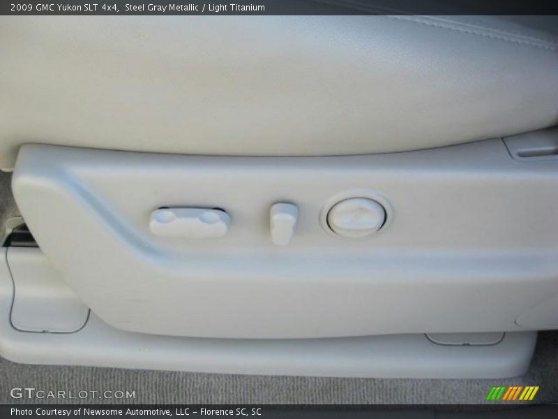 Steel Gray Metallic / Light Titanium 2009 GMC Yukon SLT 4x4