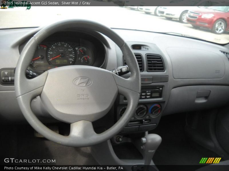 Silver Mist / Gray 2005 Hyundai Accent GLS Sedan