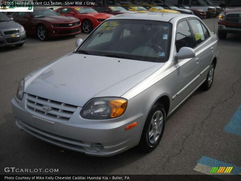 Silver Mist / Gray 2005 Hyundai Accent GLS Sedan