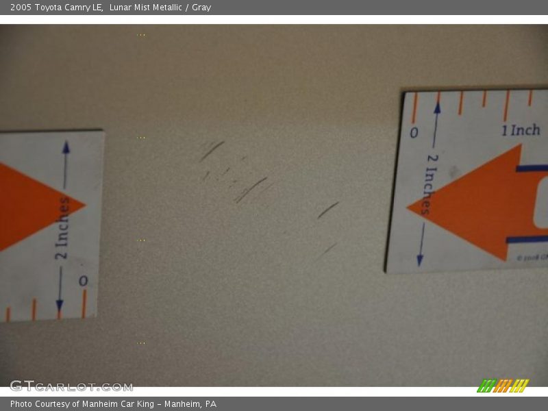 Lunar Mist Metallic / Gray 2005 Toyota Camry LE
