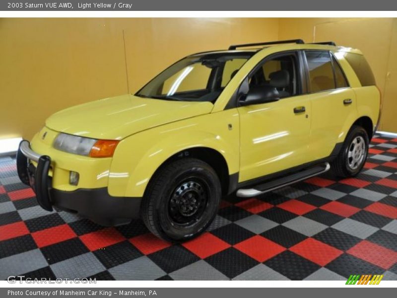 Light Yellow / Gray 2003 Saturn VUE AWD