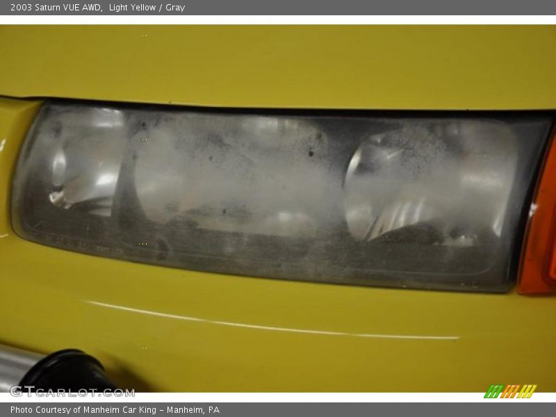 Light Yellow / Gray 2003 Saturn VUE AWD