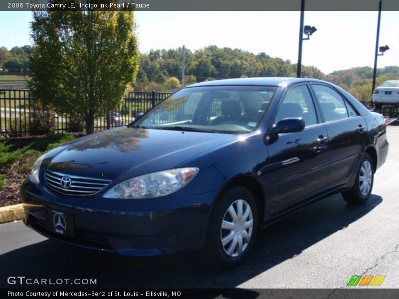 Indigo Ink Pearl / Taupe 2006 Toyota Camry LE