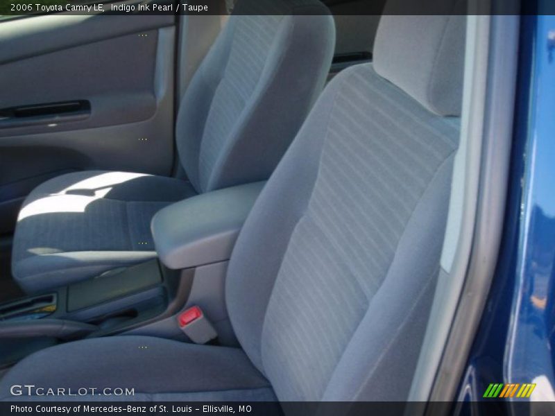 Indigo Ink Pearl / Taupe 2006 Toyota Camry LE