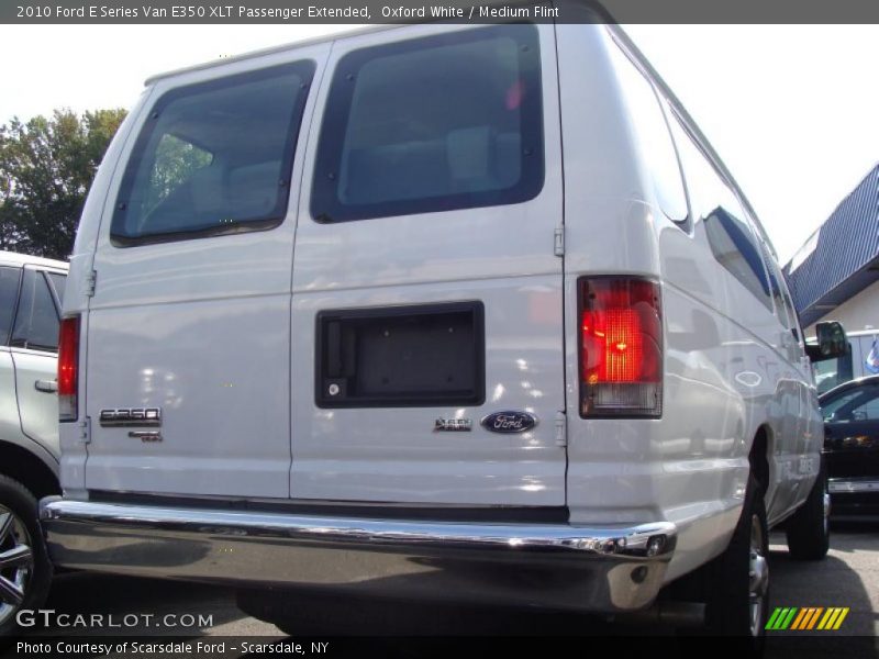 Oxford White / Medium Flint 2010 Ford E Series Van E350 XLT Passenger Extended