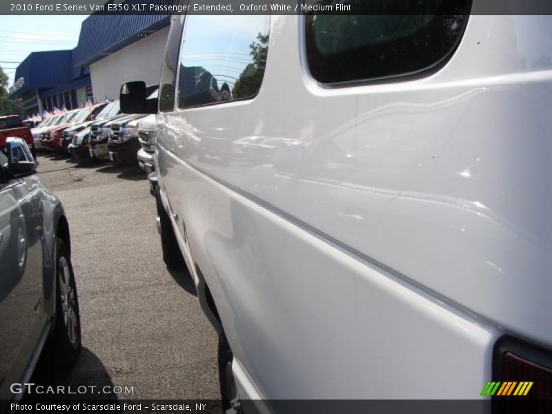 Oxford White / Medium Flint 2010 Ford E Series Van E350 XLT Passenger Extended
