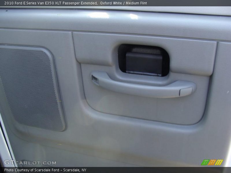 Oxford White / Medium Flint 2010 Ford E Series Van E350 XLT Passenger Extended