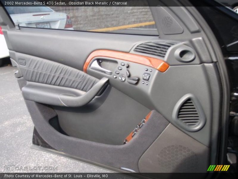 Obsidian Black Metallic / Charcoal 2002 Mercedes-Benz S 430 Sedan