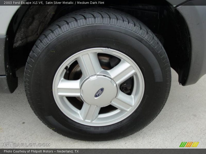  2003 Escape XLS V6 Wheel