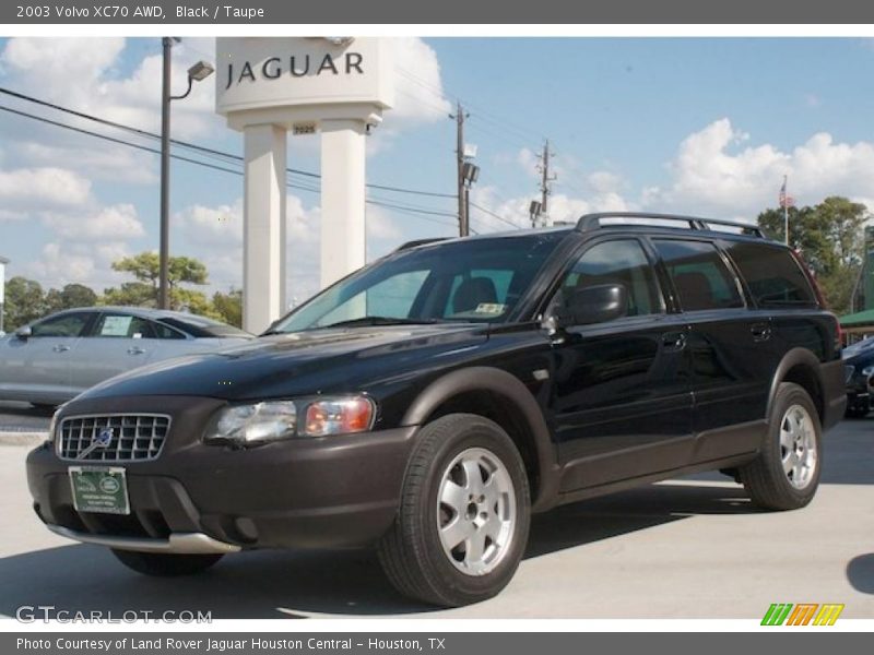 Black / Taupe 2003 Volvo XC70 AWD