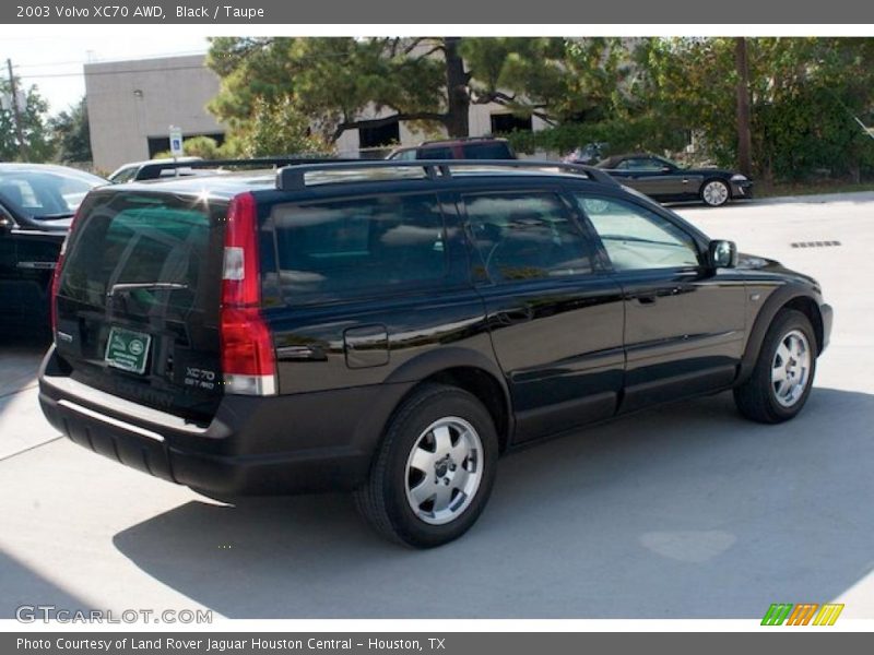 Black / Taupe 2003 Volvo XC70 AWD