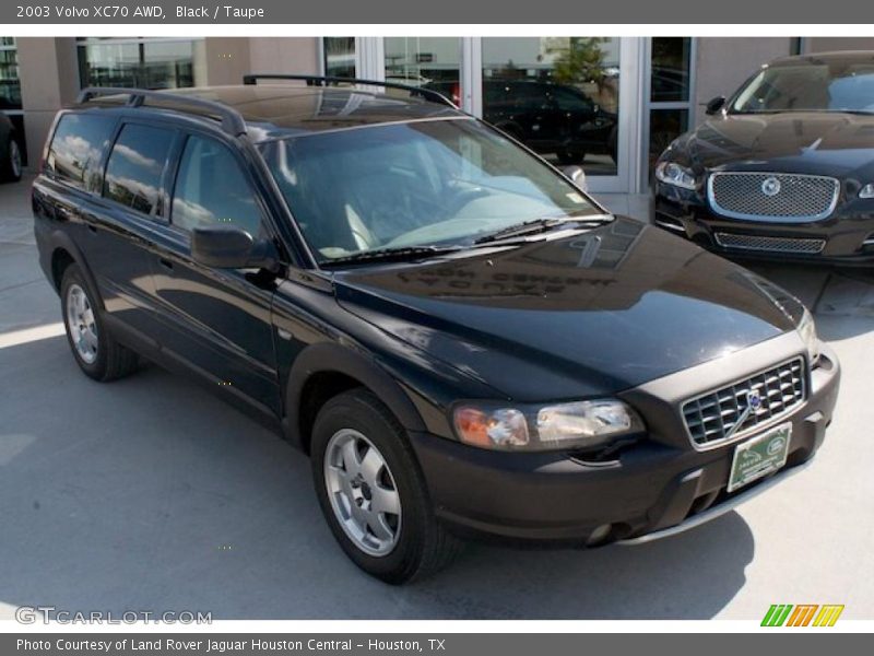 Black / Taupe 2003 Volvo XC70 AWD
