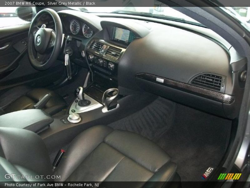  2007 M6 Coupe Black Interior