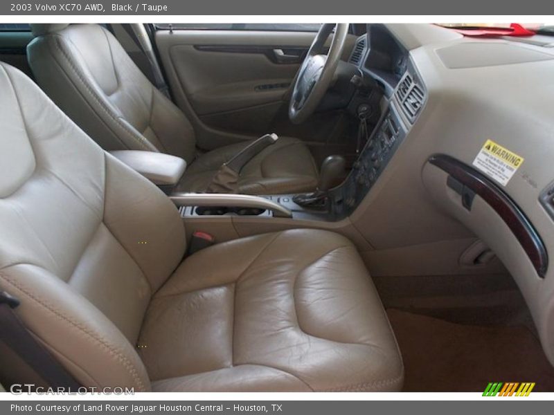 Black / Taupe 2003 Volvo XC70 AWD