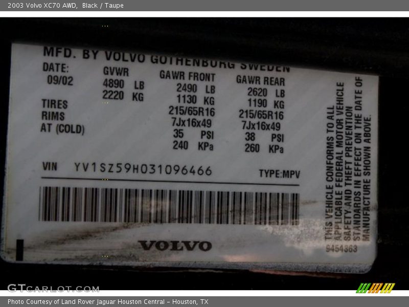 Black / Taupe 2003 Volvo XC70 AWD