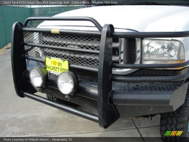 Oxford White / Medium Flint Grey 2003 Ford F250 Super Duty FX4 SuperCab 4x4