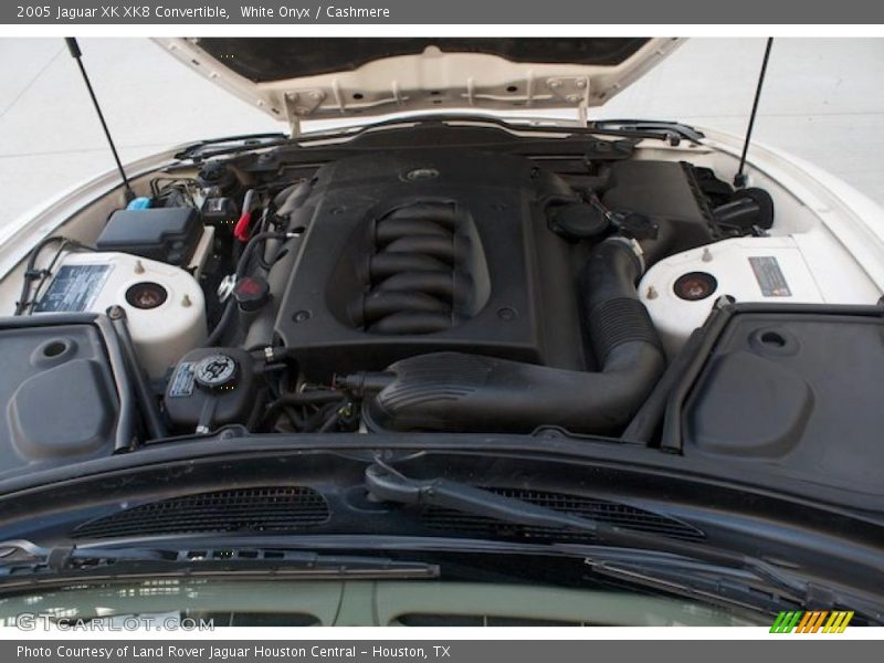  2005 XK XK8 Convertible Engine - 4.2 Liter DOHC 32-Valve V8