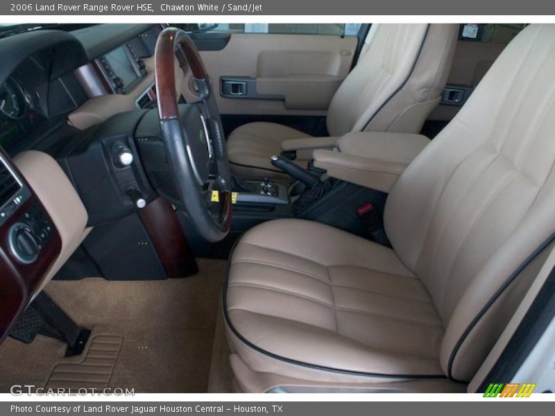  2006 Range Rover HSE Sand/Jet Interior