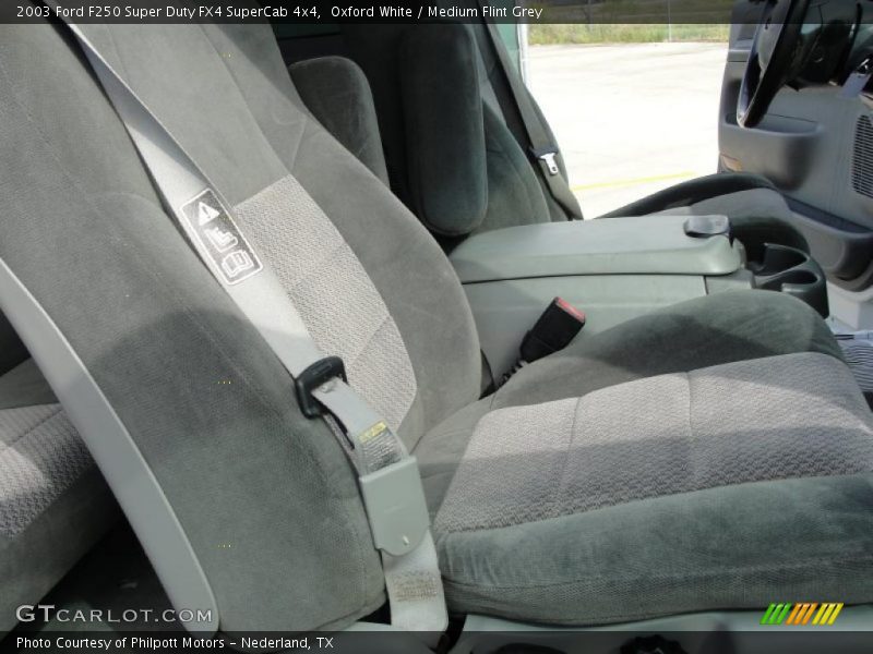 Oxford White / Medium Flint Grey 2003 Ford F250 Super Duty FX4 SuperCab 4x4