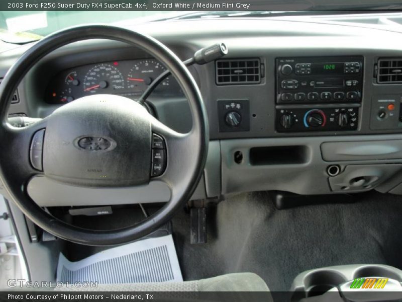 Dashboard of 2003 F250 Super Duty FX4 SuperCab 4x4