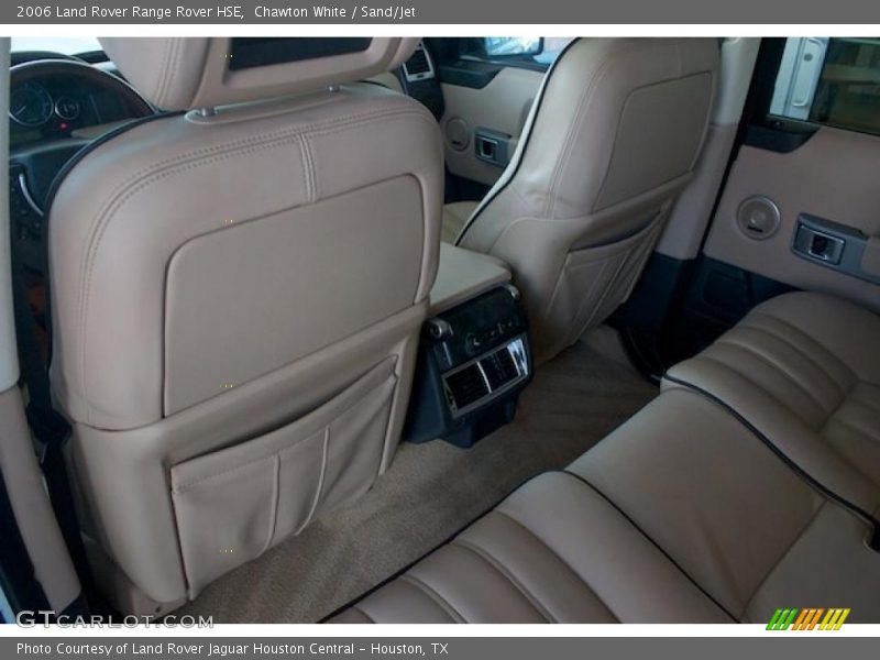  2006 Range Rover HSE Sand/Jet Interior