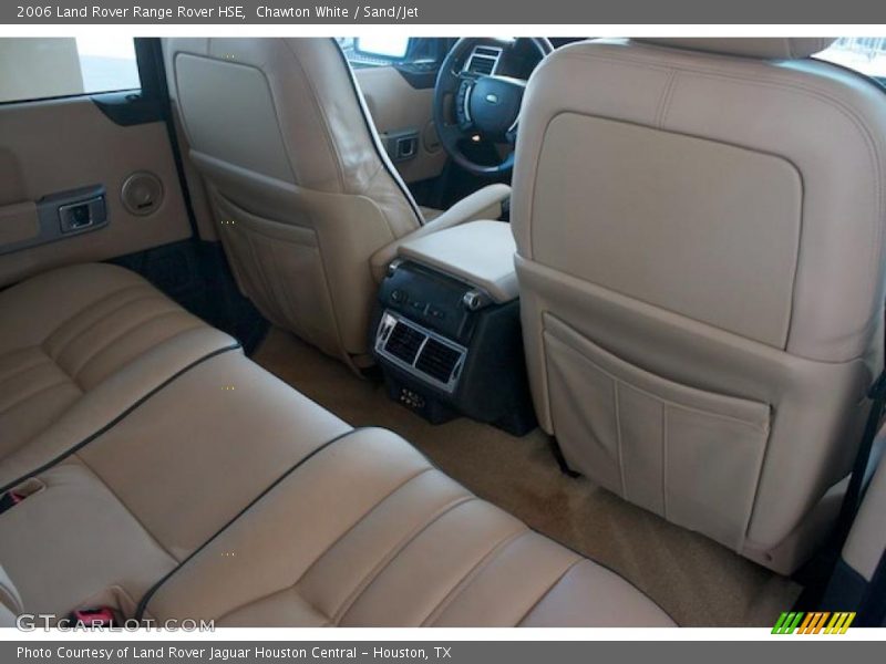  2006 Range Rover HSE Sand/Jet Interior