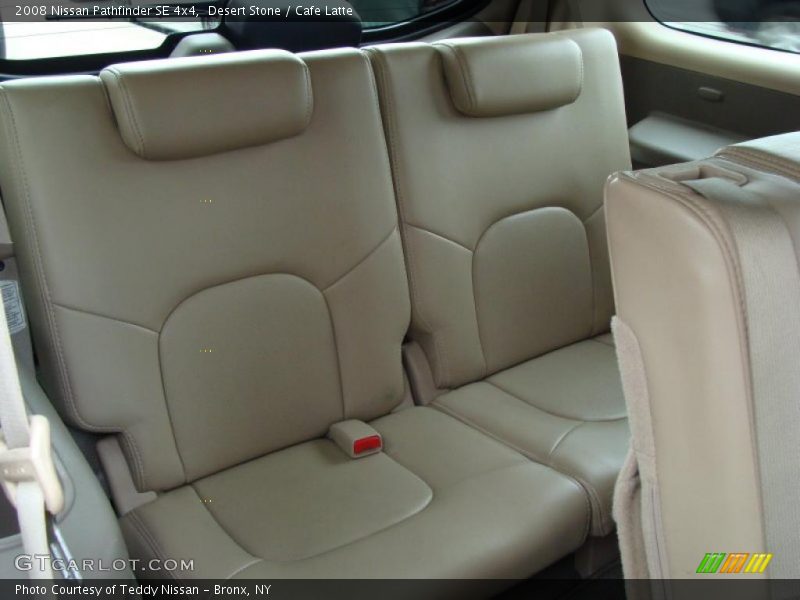  2008 Pathfinder SE 4x4 Cafe Latte Interior