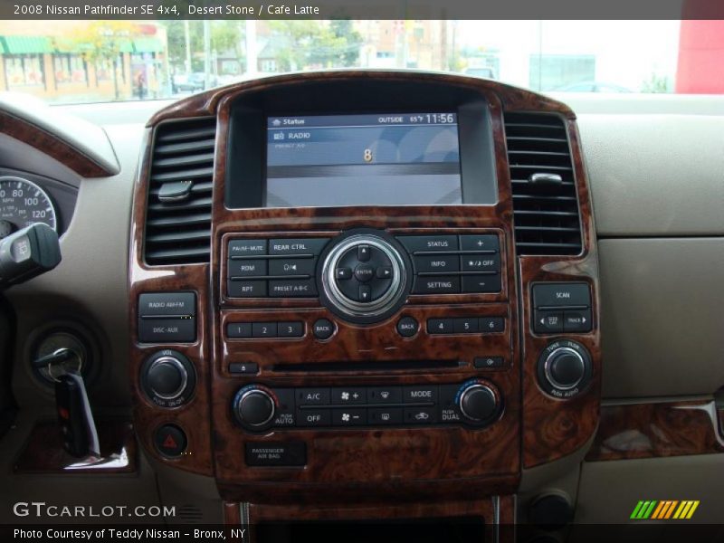 Controls of 2008 Pathfinder SE 4x4