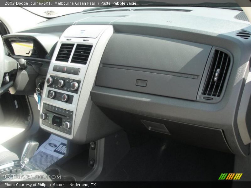 Melbourne Green Pearl / Pastel Pebble Beige 2009 Dodge Journey SXT