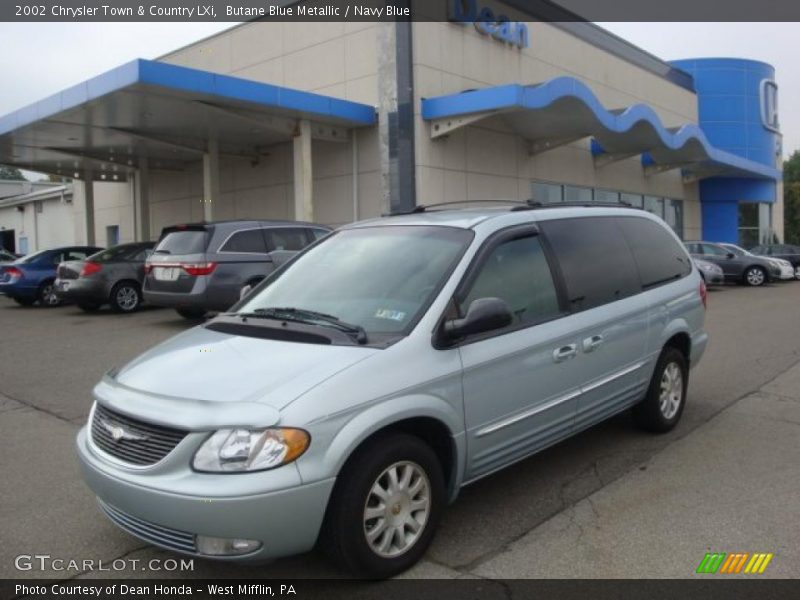 Butane Blue Metallic / Navy Blue 2002 Chrysler Town & Country LXi