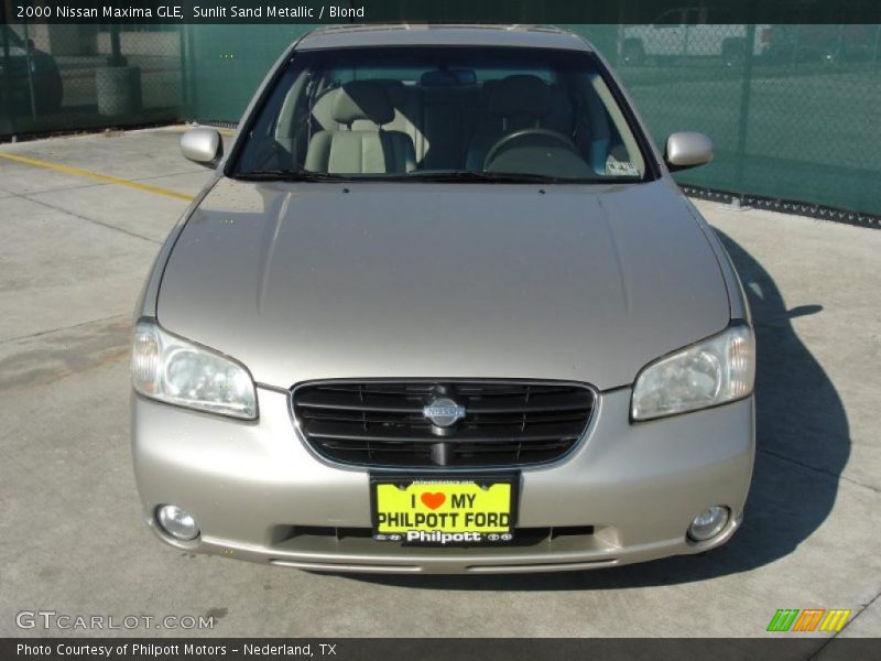 Sunlit Sand Metallic / Blond 2000 Nissan Maxima GLE