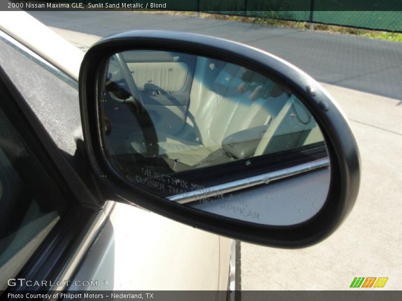 Sunlit Sand Metallic / Blond 2000 Nissan Maxima GLE