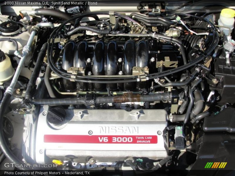  2000 Maxima GLE Engine - 3.0 Liter DOHC 24-Valve V6