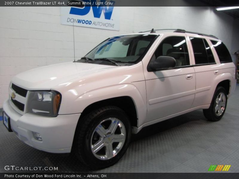 Summit White / Light Gray 2007 Chevrolet TrailBlazer LT 4x4