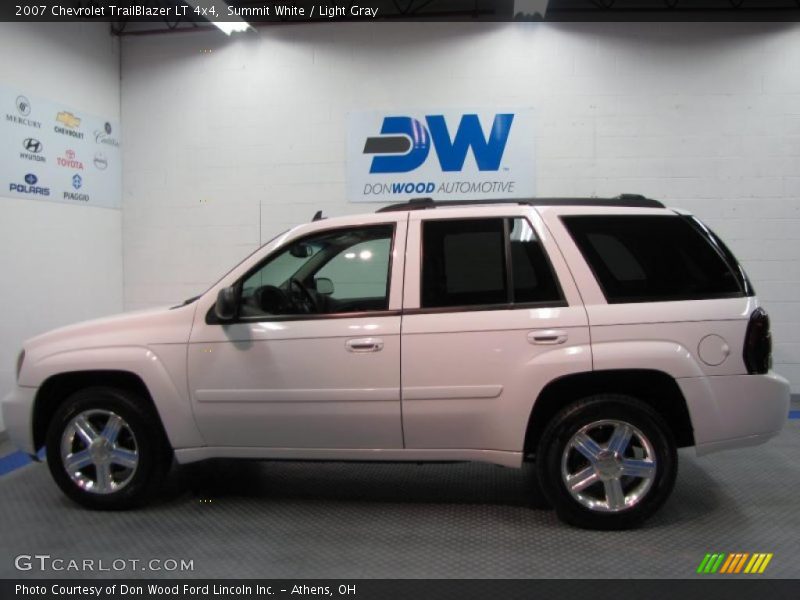 Summit White / Light Gray 2007 Chevrolet TrailBlazer LT 4x4