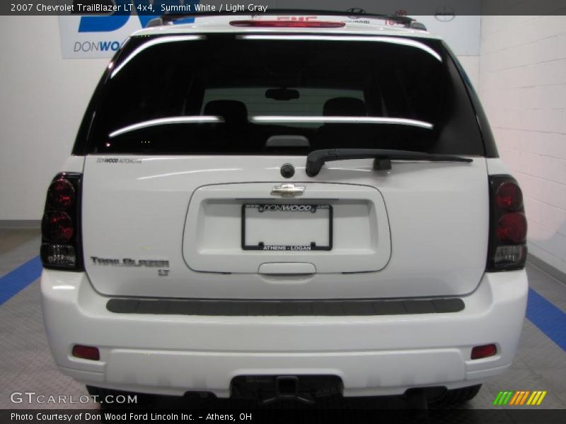 Summit White / Light Gray 2007 Chevrolet TrailBlazer LT 4x4