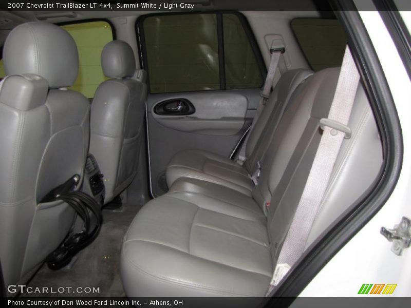 Summit White / Light Gray 2007 Chevrolet TrailBlazer LT 4x4