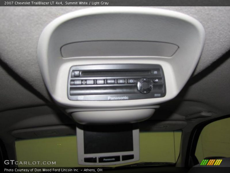 Summit White / Light Gray 2007 Chevrolet TrailBlazer LT 4x4