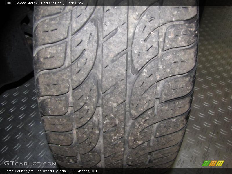 Radiant Red / Dark Gray 2006 Toyota Matrix