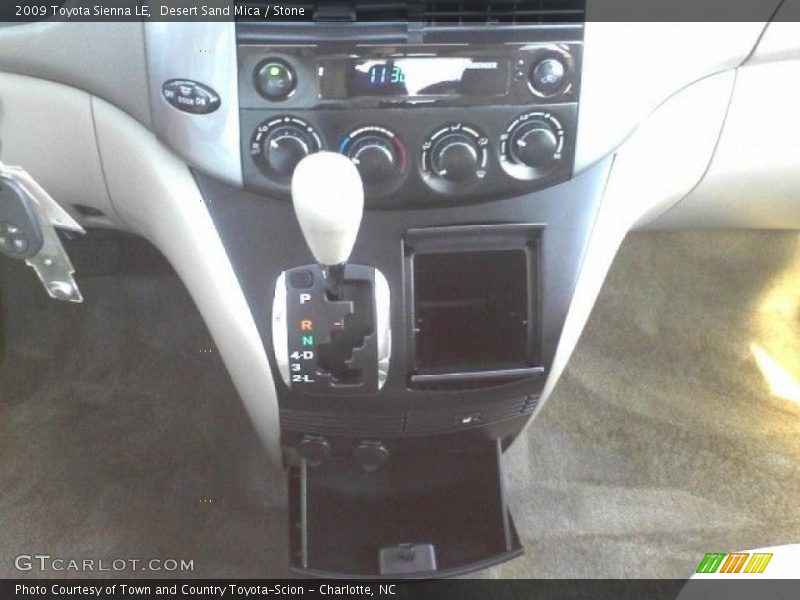 Desert Sand Mica / Stone 2009 Toyota Sienna LE