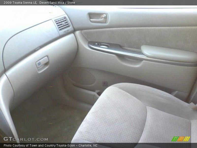 Desert Sand Mica / Stone 2009 Toyota Sienna LE