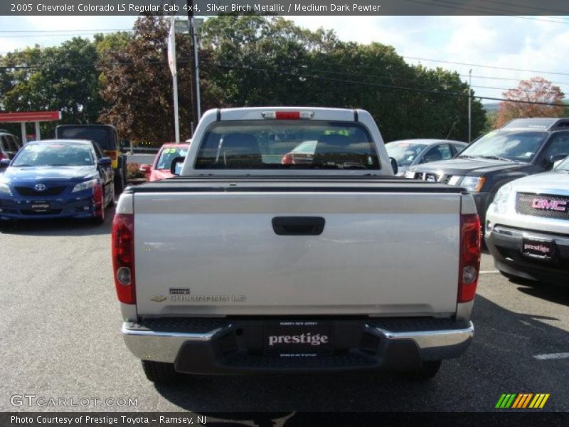Silver Birch Metallic / Medium Dark Pewter 2005 Chevrolet Colorado LS Regular Cab 4x4