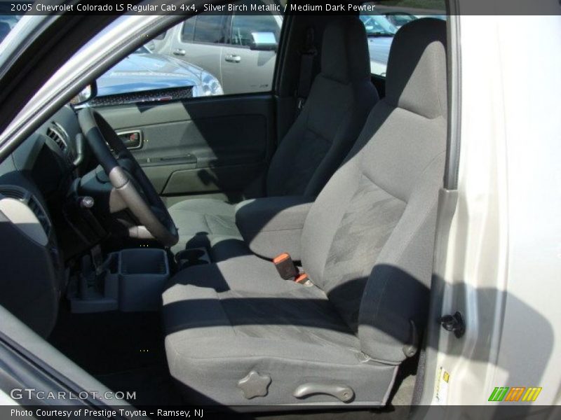 Silver Birch Metallic / Medium Dark Pewter 2005 Chevrolet Colorado LS Regular Cab 4x4